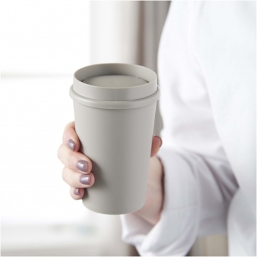 Logotrade Geschäftsgeschenke das Foto: Americano® Switch Renew Becher mit 360°-Deckel 300 ml