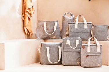 Logotrade Geschäftsgeschenke das Foto: VINGA Sortino Kühltasche grande