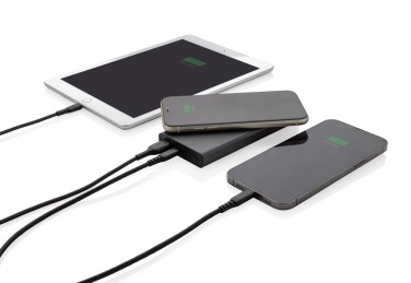 Logotrade Firmengeschenke das Foto: Terra 10.000mAh 18W Powerbank aus RCS  Alu, 10W Wireless