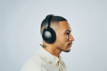 Logotrade Werbegeschenke das Foto: Urban Vitamin Cupertino  ANC Kopfhörer aus RCS rPlastik