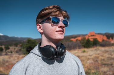 Logotrade Logogeschenke das Foto: Elite Faltbarer kabelloser Kopfhörer aus RCS Kunststoff