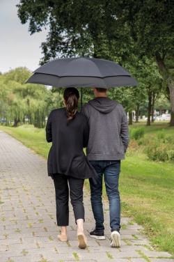 Logotrade Geschäftsgeschenke das Foto: Swiss Peak AWARE™ 23" bis 27" erweiterbarer Regenschirm