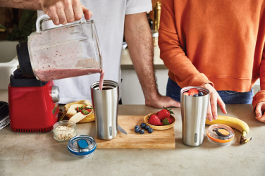 Logotrade Geschäftsgeschenke das Foto: Black+Blum isolierter Reisebecher 600ml