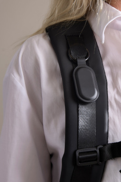 Logotrade werbemittel das Foto: VINGA Baltimore RCS Schlüsselanhänger mit Dual-Finder