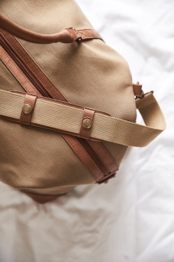 Logo trade promotional item photo of: VINGA Sloane RCS RPET weekender bag