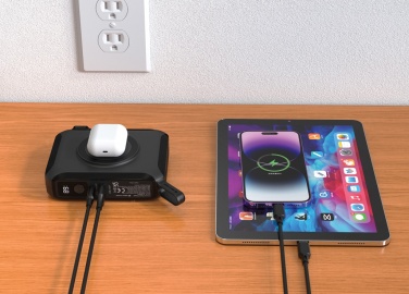 Logotrade promotional products photo of: Urban Vitamin Oxnard 5 in 1 65W universal charger