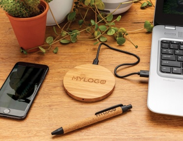 Logo trade corporate gift photo of: Bamboo 5W round wireless charger