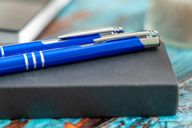 Logo trade corporate gifts image of: Metal writing set CLAREMONT