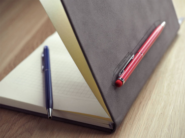 Logo trade advertising products picture of: Magnetic notebook with a pen 124715100