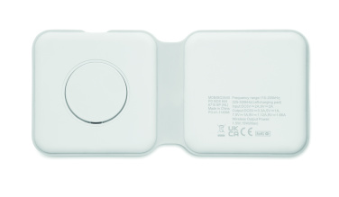 Logotrade promotional products photo of: 2 in 1 foldable charger 15W