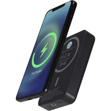 Logotrade advertising product picture of: Acrab 10.000 mAh 15W magnetic wireless power bank with 20W PD - made from recycled plastic