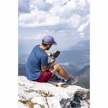 Logo trade reklaamtoote pilt: Xtorm XR202 Xtreme 20 000 mAh 35 W QC3.0 veekindel vastupidav akupank koos taskulambiga