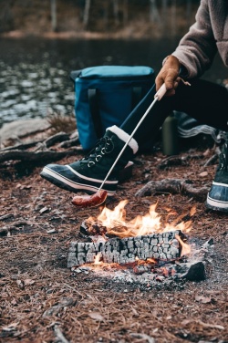 Logotrade ärikingituse foto: VINGA Vici teleskoop-grillpulk