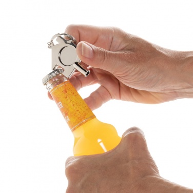 Logo trade reklaamtoote pilt: RCS taaskasutatud tsingisulamist 3-ühes võtmehoidja