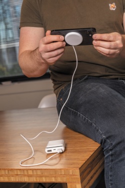 Logo trade firmakingi pilt: 5W magnetiline juhtmevaba laadija