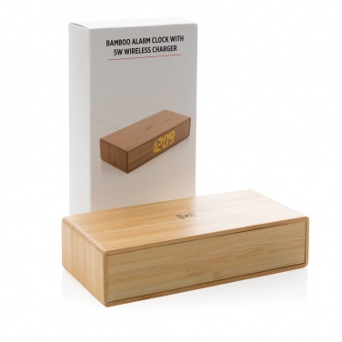 Logotrade ärikingituse foto: Bambusest äratuskell 5W juhtmevaba laadijaga