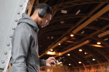 Logotrade reklaamkingituse foto: Urban Vitamin Palo Alto RCS rplast kõrvaklapid