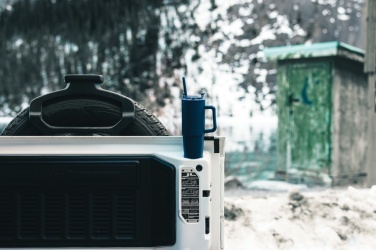 Logotrade meened pilt: Käepidemega termoskruus, 900 ml