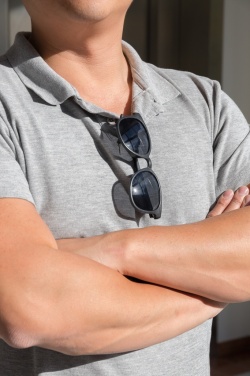 Logo trade meene pilt: Nisu õlgkiust päikeseprillid