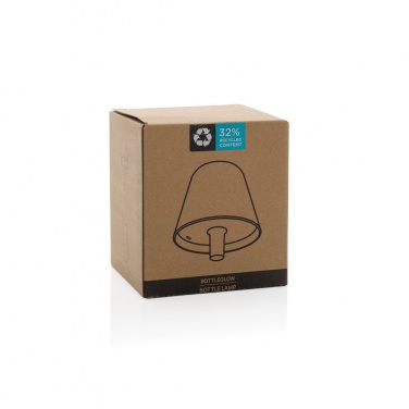 Logotrade meened pilt: BottleGlow RCS taaskasutatud plastpudeli lamp