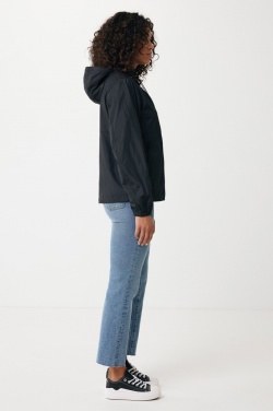 Logotrade reklaamkingitused pilt: Iqoniq Logani taaskasutatud polüestrist tuulejope