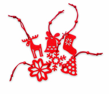 Logotrade ärikingituse foto: Komplektis 6 puuvildist riidepuud