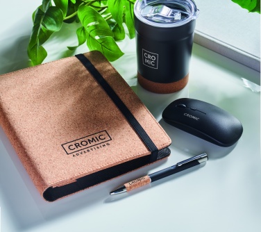 Logotrade reklaamkingi foto: A5 märkmik-mapp korgist