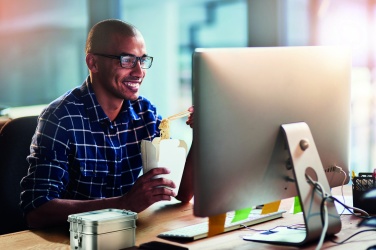 Logo trade meened foto: Roostevabast terasest lõunakarp