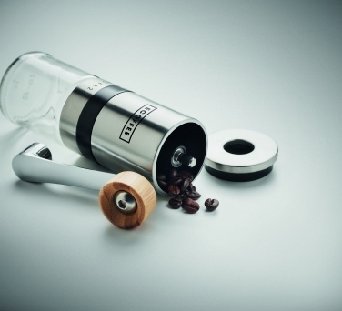 Logo trade ärikingitused foto: Kohvikomplekt