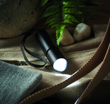 Logotrade ärikingituse foto: ALUMINATE alumiiniumist laetav taskulamp