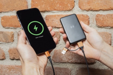 Logotrade liikelahjat kuva: RCS 5000mAh varavirtalähde langattomalla latauksella