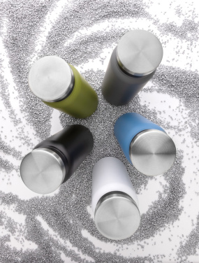 Logotrade liikelahja mainoslahja kuva: Vakuumipullo RCS ruostumattomasta teräksestä 600ML