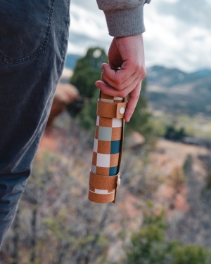 Logo trade mainostuotet tuotekuva: Britton taitettava backgammon -ja tammipelisetti korkista