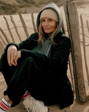 Logotrade mainoslahja ja liikelahja kuva: Iqoniq Torres värjäämätön huppari kierrätetystä puuvillasta