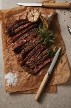 Logotrade mainoslahja tuotekuva: VINGA Retro pihviveitset