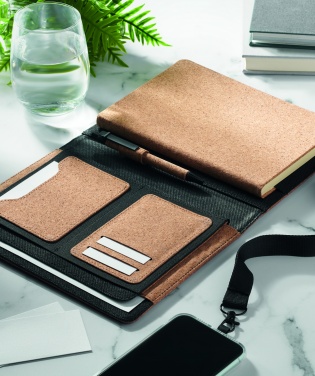 Logo trade mainoslahjat ja liikelahjat kuva: A5 kansio korkkia