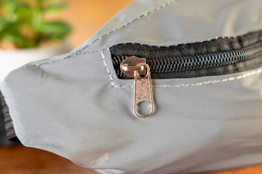 Logo trade mainoslahja ja liikelahja tuotekuva: Vyötärölaukku COSENZA