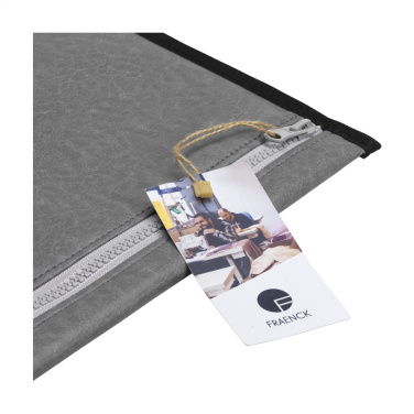 Logotrade mainostuote tuotekuva: Fraenck Bobby kannettavan tietokoneen suojus 14"