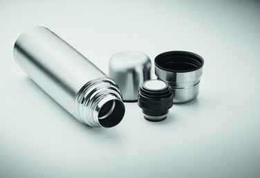 Logotrade mainoslahjat ja liikelahjat tuotekuva: Kaksiseinämäinen pullo 750 ml