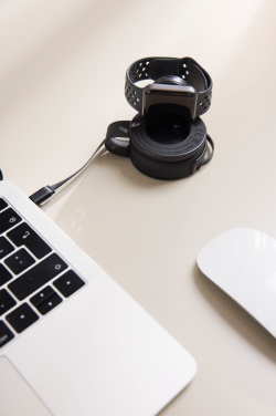 Logotrade mainoslahja tuotekuva: VINGA Baltimore RCS 2-in-1 langaton 15W -matkalaturi