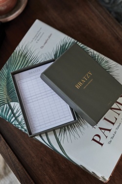 Logotrade reklaminiai produktai nuotrauka: VINGA Bratzy kavos stalo žaidimas