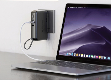 Logotrade reklaminiai produktai nuotrauka: Urban Vitamin Eureka hibridinis GANcharger 10000mah maitinimo blokas 65W