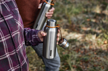 Logotrade firminės dovanos nuotrauka: Black+Blum izoliuotas vandens butelis mažas 500ml