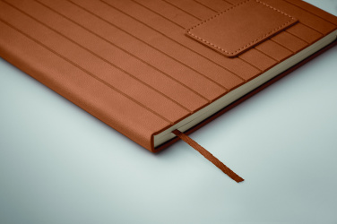 Logotrade reklaminės dovanos nuotrauka: A5 dydžio užrašų knygelė iš dūminio PU