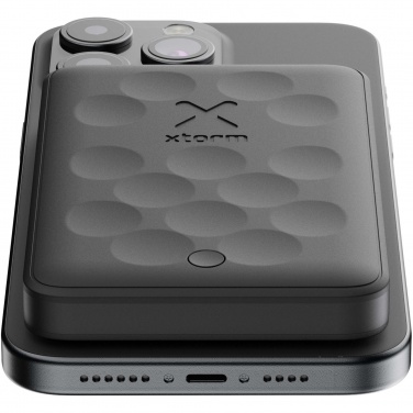 Logotrade Ideja dāvanas foto: Xtorm FS5W051 5000 mAh magnētiskā bezvadu strāvas banka