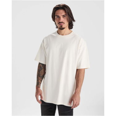 Logotrade biznesa dāvanas foto: Bull liela izmēra unisex t-krekls ar īsām piedurknēm