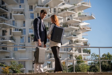 Лого трейд бизнес-подарки фото: Противоугонный рюкзак и портфель Bobby Bizz 2.0