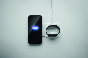 Логотрейд pекламные cувениры картинка: 2 in 1 foldable charger 15W