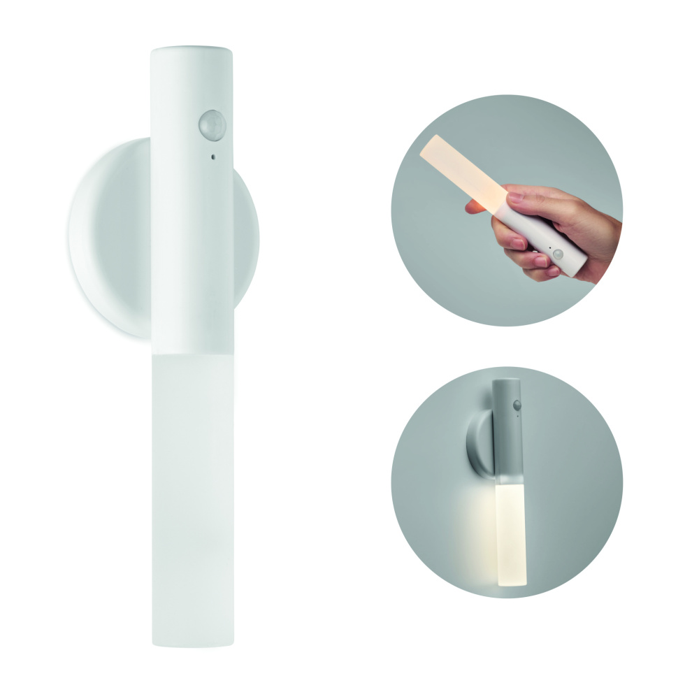 Лого трейд pекламные cувениры фото: Rechargeable and sensor light