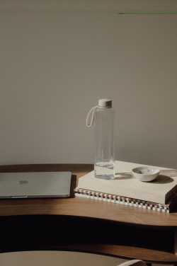 Logotrade profilprodukter bild: VINGA Arch RPET vattenflaska 550 ML